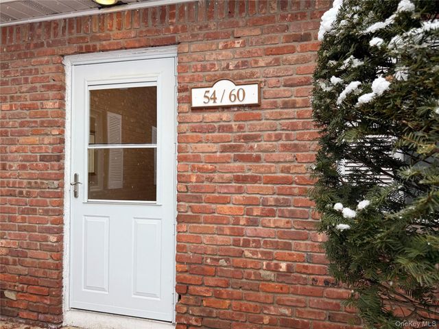 58 Parkside Drive 58, Suffern, NY 10901