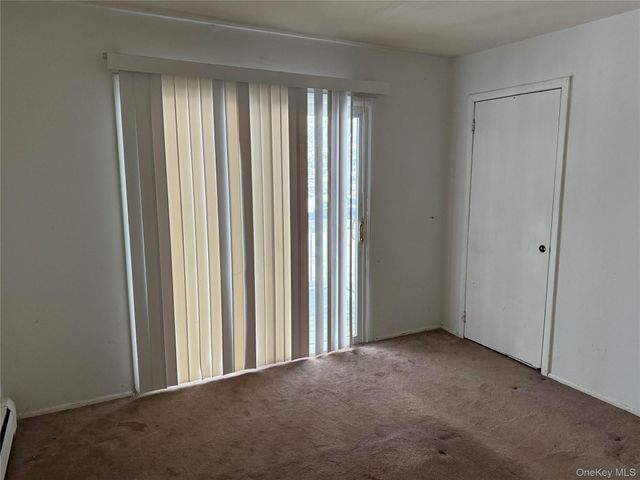 58 Parkside Drive 58, Suffern, NY 10901