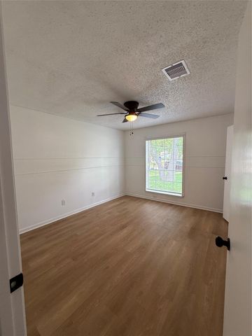 1847 Spruce Knob Drive, Houston, TX 77339