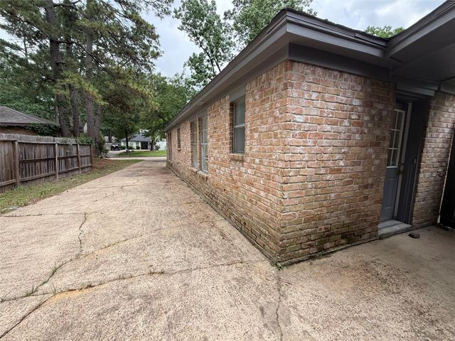 1847 Spruce Knob Drive, Houston, TX 77339