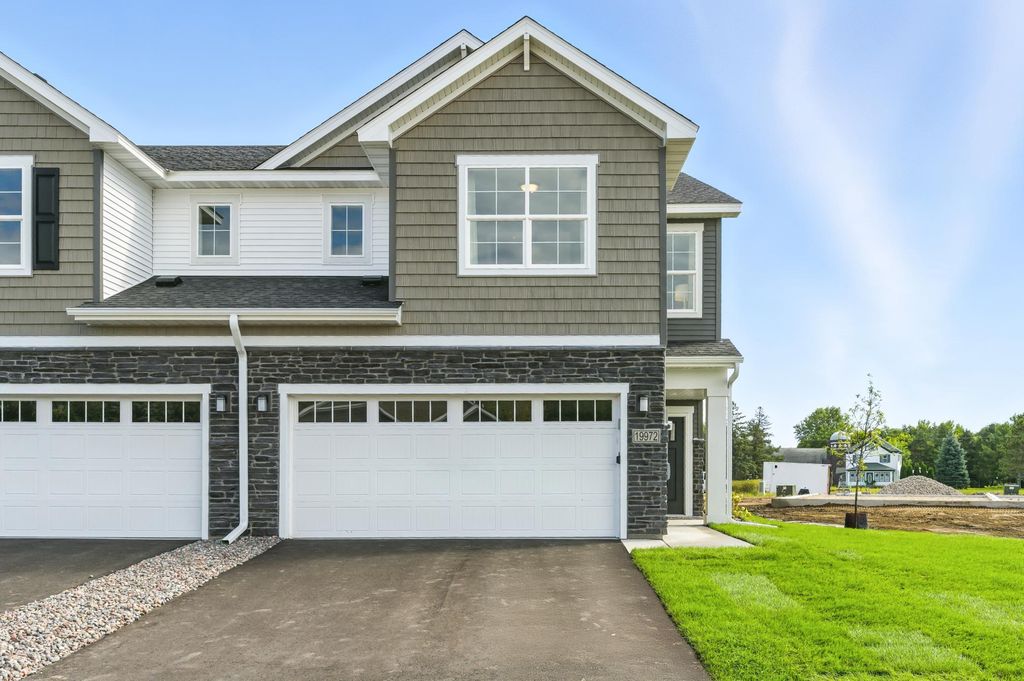 19948 Hunters Ridge, Corcoran, MN 55374