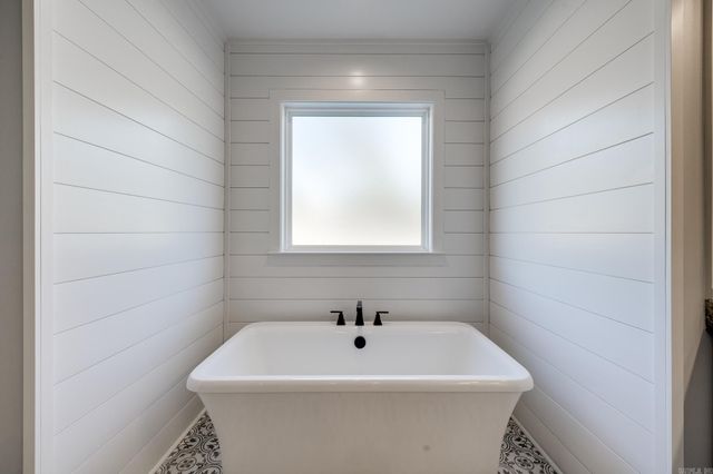 10633 Hinds Road, Benton, AR 72019