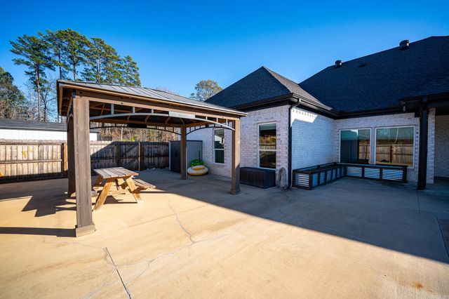 10633 Hinds Road, Benton, AR 72019