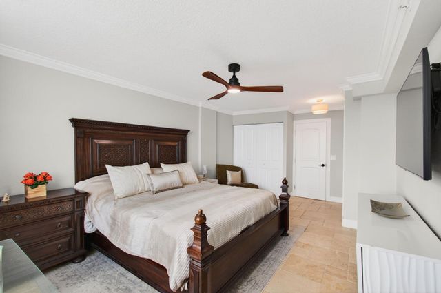 4511 S Ocean Boulevard 807, Highland Beach, FL 33487