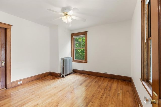 9 Spruce St, Belmont, MA 02478