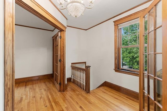 9 Spruce St, Belmont, MA 02478