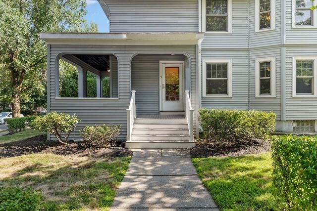 9 Spruce St, Belmont, MA 02478