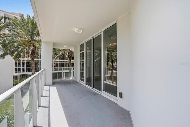 175 1ST STREET S 303, St Petersburg, FL 33701