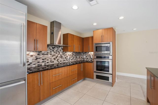 175 1ST STREET S 303, St Petersburg, FL 33701