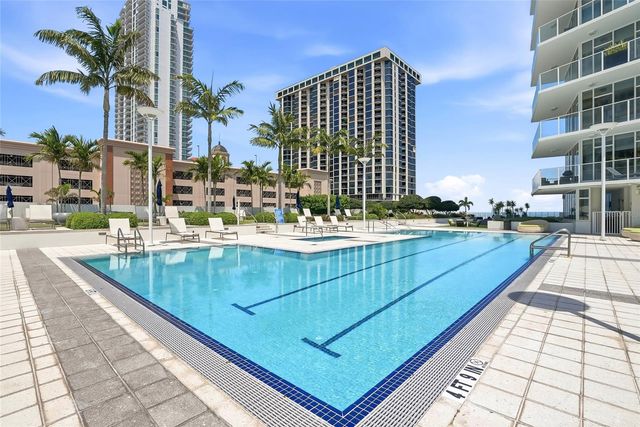 175 1ST STREET S 303, St Petersburg, FL 33701