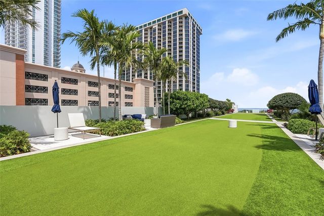 175 1ST STREET S 303, St Petersburg, FL 33701