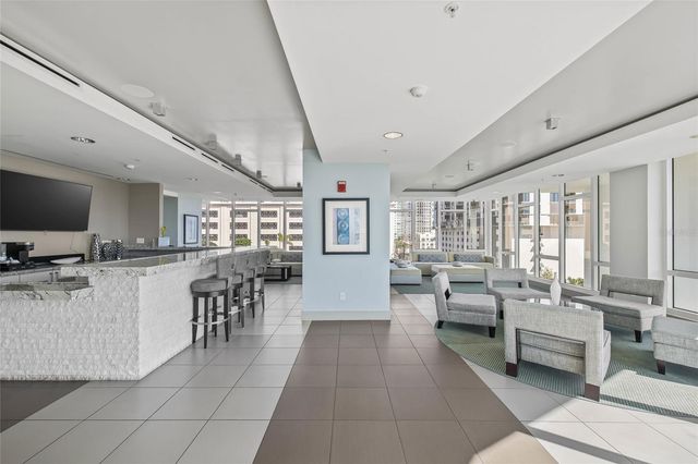 175 1ST STREET S 303, St Petersburg, FL 33701