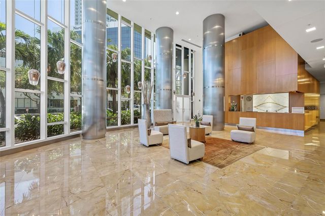 175 1ST STREET S 303, St Petersburg, FL 33701