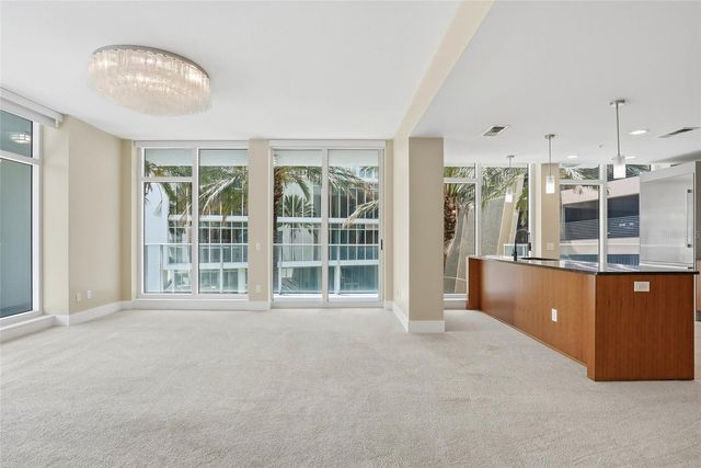 175 1ST STREET S 303, St Petersburg, FL 33701
