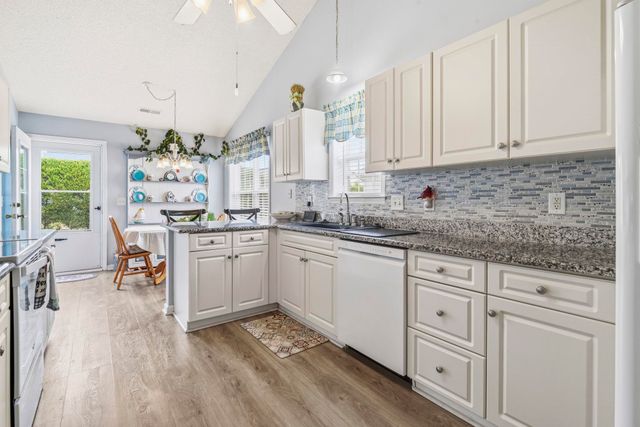 676 Lilly Naz Ln., Myrtle Beach, SC 29588