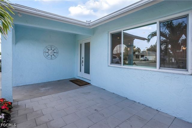 718 103rd AVE N, Naples, FL 34108