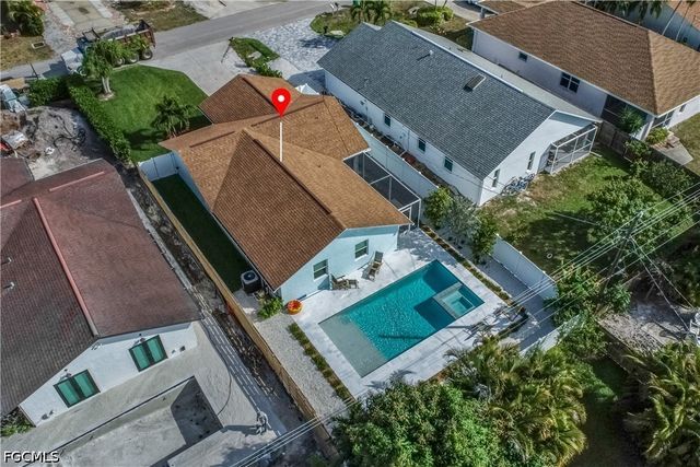 718 103rd AVE N, Naples, FL 34108