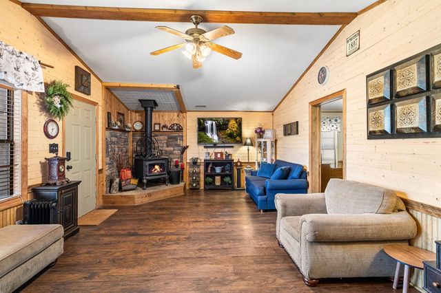 1855 Deer Run Circle, Hiawassee, GA 30546