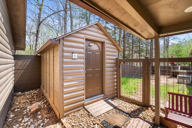 1855 Deer Run Circle, Hiawassee, GA 30546
