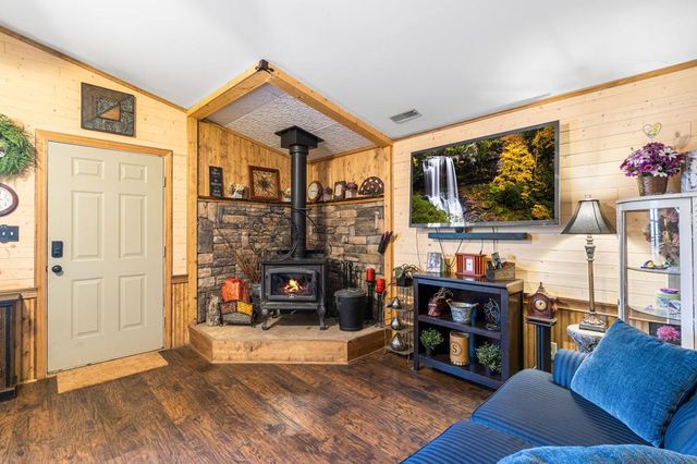 1855 Deer Run Circle, Hiawassee, GA 30546