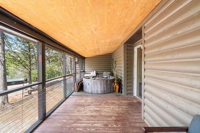 1855 Deer Run Circle, Hiawassee, GA 30546