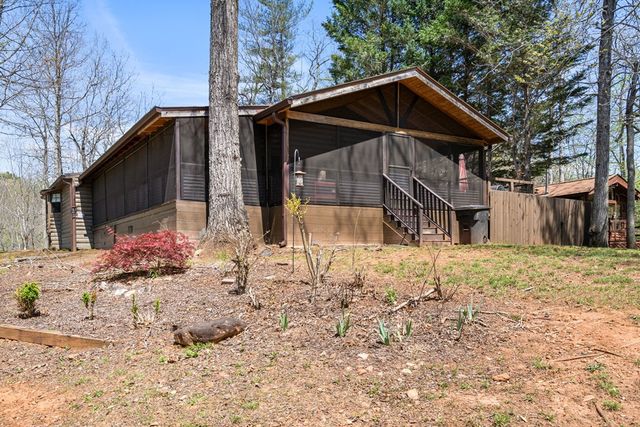 1855 Deer Run Circle, Hiawassee, GA 30546