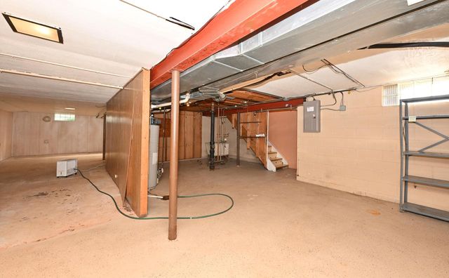 5834 14th STREET, Milwaukee, WI 53221