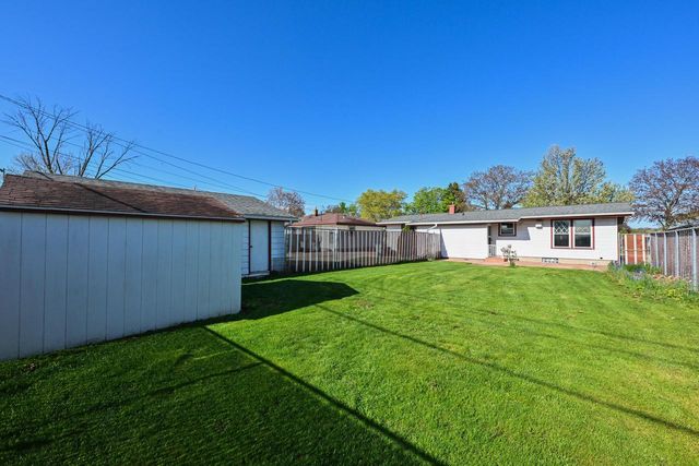 5834 14th STREET, Milwaukee, WI 53221