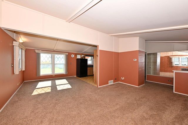 5834 14th STREET, Milwaukee, WI 53221
