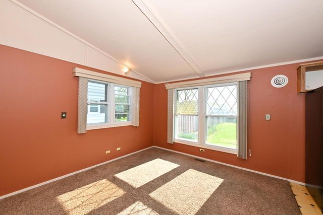 5834 14th STREET, Milwaukee, WI 53221