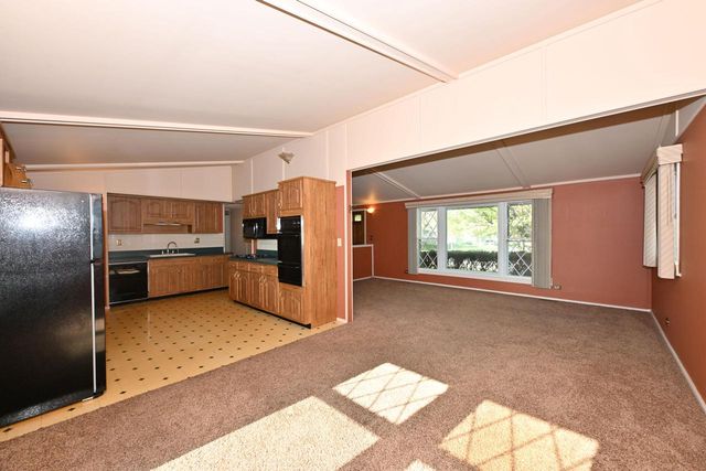 5834 14th STREET, Milwaukee, WI 53221
