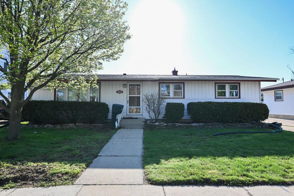 5834 14th STREET, Milwaukee, WI 53221