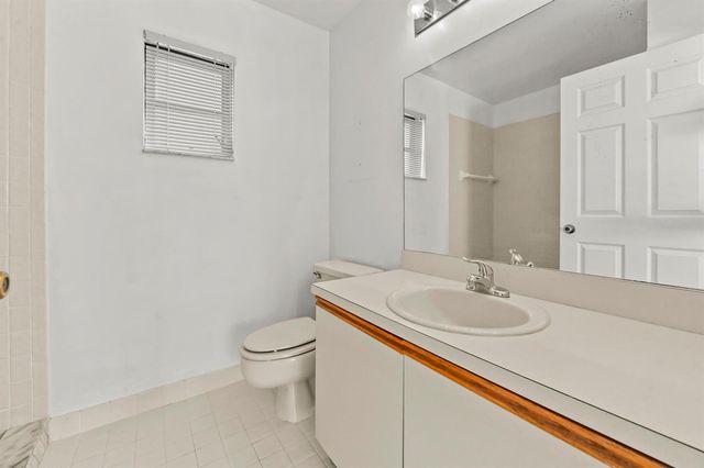 57 VIA DE CASAS NORTE, Boynton Beach, FL 33426