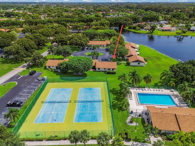 57 VIA DE CASAS NORTE, Boynton Beach, FL 33426