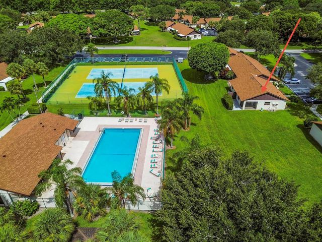 57 VIA DE CASAS NORTE, Boynton Beach, FL 33426