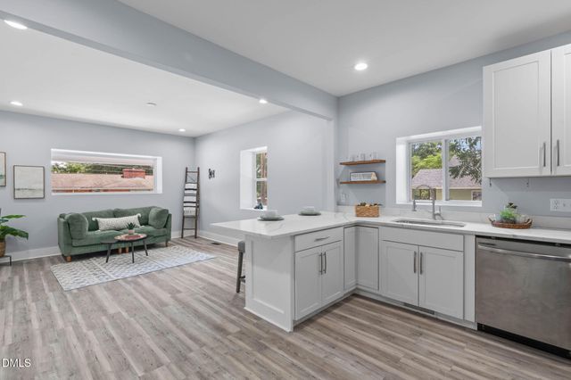 139 Bridge Street, Fuquay Varina, NC 27526