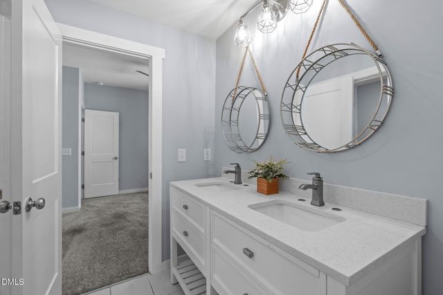 139 Bridge Street, Fuquay Varina, NC 27526
