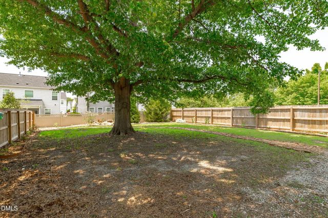 139 Bridge Street, Fuquay Varina, NC 27526