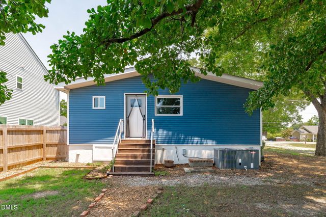 139 Bridge Street, Fuquay Varina, NC 27526
