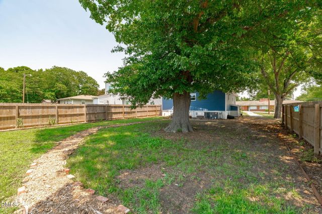 139 Bridge Street, Fuquay Varina, NC 27526