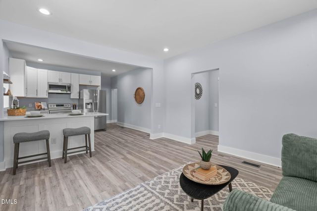 139 Bridge Street, Fuquay Varina, NC 27526