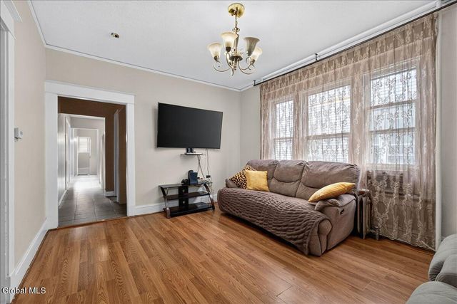 302 Second Avenue, Albany, NY 12209