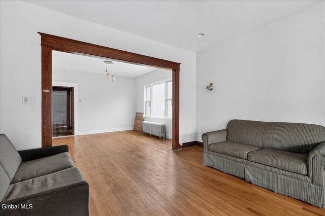 302 Second Avenue, Albany, NY 12209