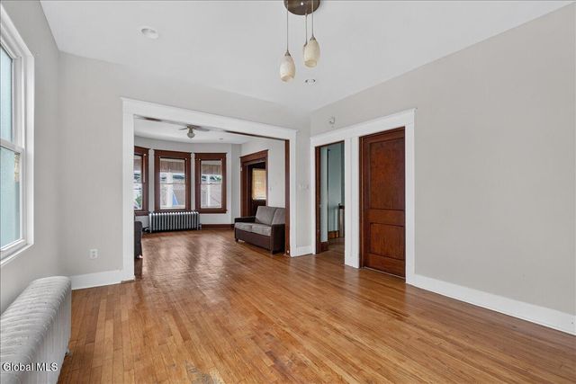 302 Second Avenue, Albany, NY 12209