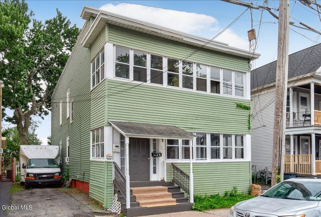 302 Second Avenue, Albany, NY 12209