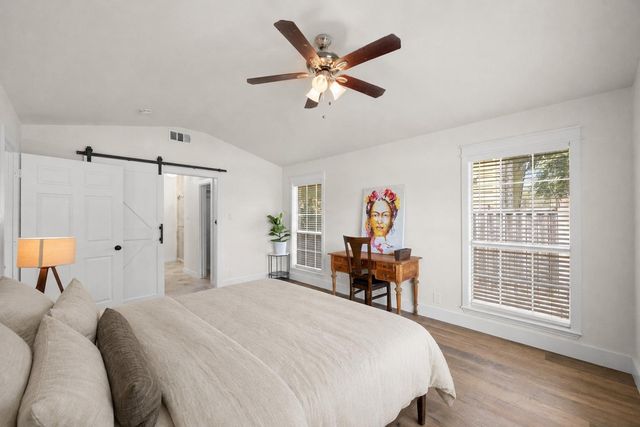 303 Lakeway DR, Lakeway, TX 78734