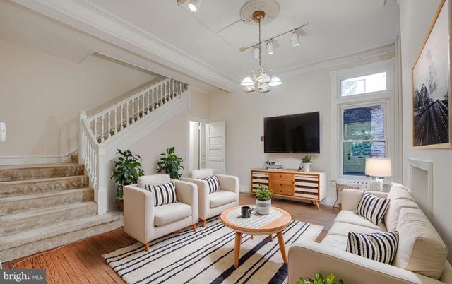 1703 Q ST NW, Washington, DC 20009