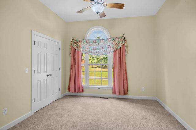 7205 McCormick Ln, Fairview, TN 37062