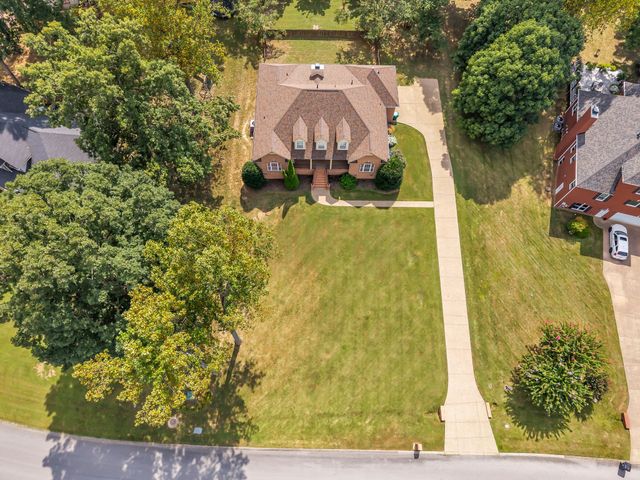7205 McCormick Ln, Fairview, TN 37062