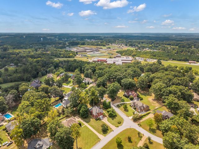 7205 McCormick Ln, Fairview, TN 37062